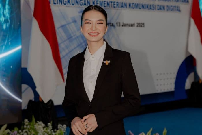 raline_shah_mundur_dari_stafsus_menkomdigi