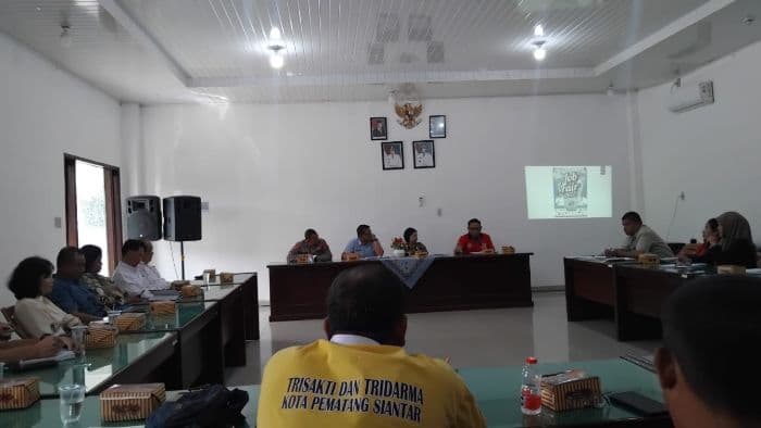 job_fair_siantar_wajib_untuk_lulusan_smk_sma_dan_s1_mulai_1920_november