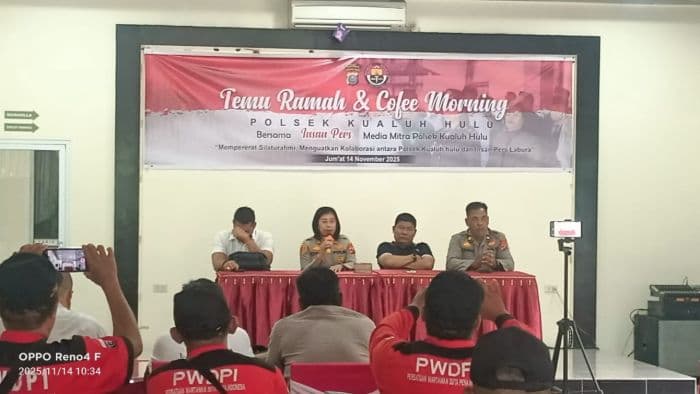 kapolsek_kualuhhulu_gelar_coffee_morning_dan_ajak_insan_pers_bersinergi