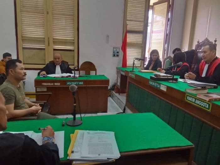 mantan_anggota_polda_sumut_amori_batee_menyesal_tipu_pedagang_babi_masuk_polisi