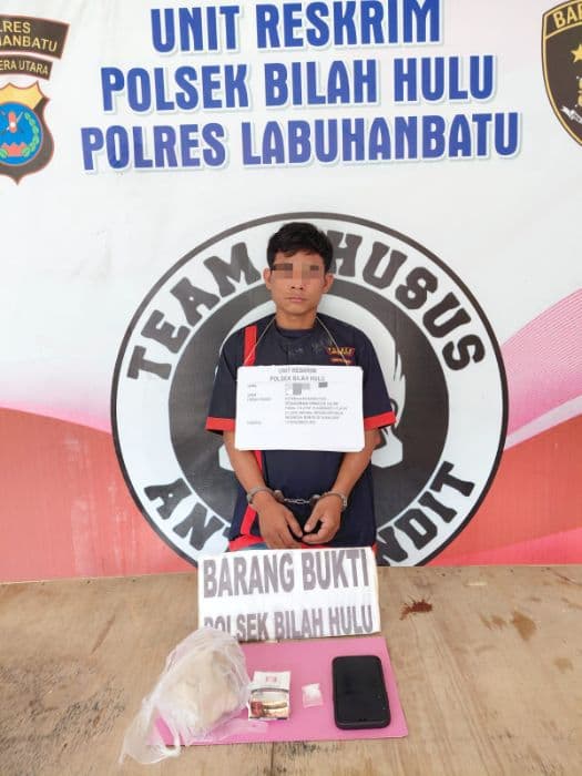 pria_ditangkap_di_jalinsum_buluh_cina_polisi_temukan_sabu_135_gram