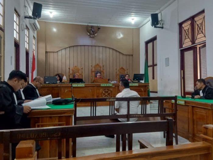 pungli_parkir_di_rsvi_mantan_kadishub_siantar_julham_situmorang_dituntut_45_tahun_penjara
