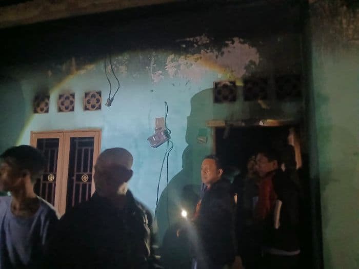 warga_simalungun_tewas_tersetrum_saat_kebakaran_bpbd_jangan_sentuh_instalasi_listrik