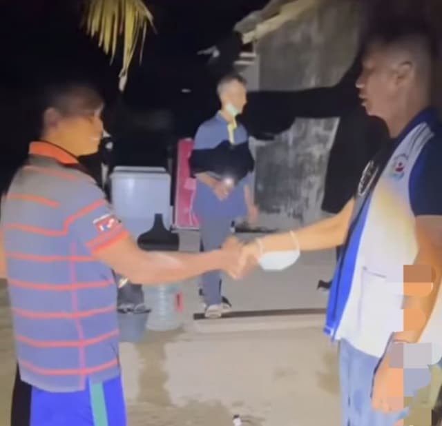 pengusaha_dan_warga_etnis_tionghoa_binjai_salurkan_donasi_ratusan_juta_untuk_korban_banjir_aceh_tamiang