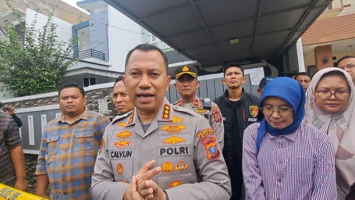 prarekonstruksi_kasus_anak_12_tahun_diduga_bunuh_ibu_polisi_peragakan_43_adegan