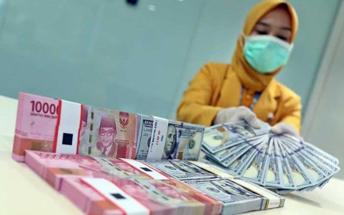 dolar_as_menguat_tekan_rupiah_di_rp16280