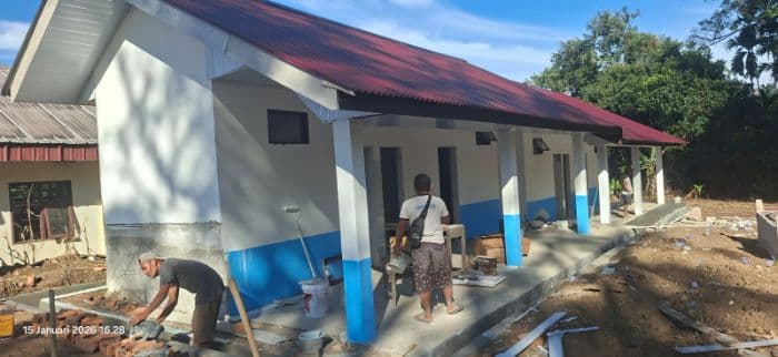 proyek_revitalisasi_rp23_miliar_smpn_2_tiga_lingga_tak_rampung_aktivis_soroti_dugaan_penyimpangan