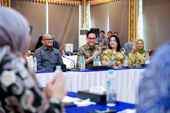 wali_kota_rico_waas_siap_promosikan_budaya_dan_kuliner_di_rakernas_xviii_apeksi_2026