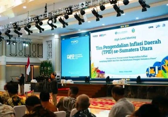tekan_inflasi_2025_kabupaten_toba_bentuk_tpid