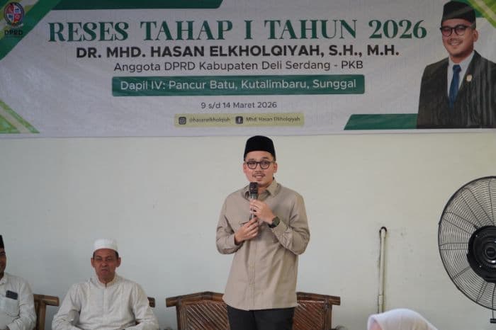 dr_m_hasan_elkholqiah_jawab_pertanyaan_warga_soal_bpjs_hingga_bantuan_langsung_saat_reses
