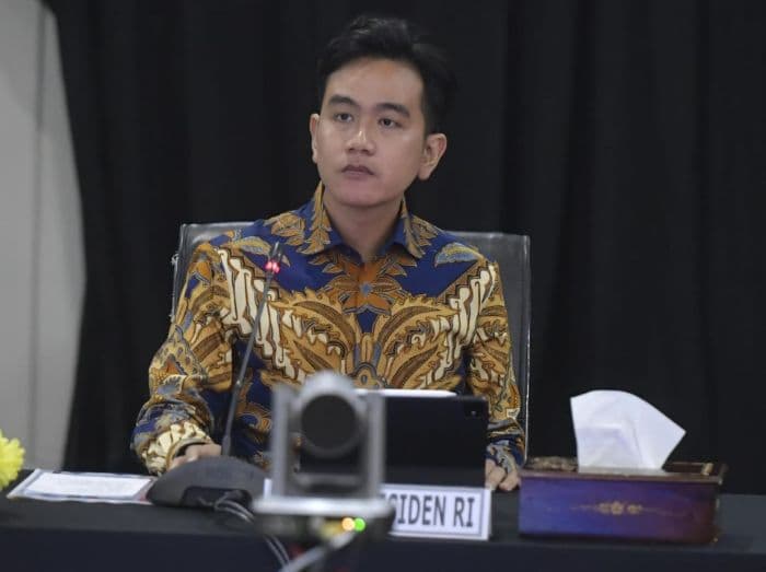 gibran_imbau_pemudik_jaga_keselamatan_harap_nyepi_dan_idulfitri_pererat_persaudaraan