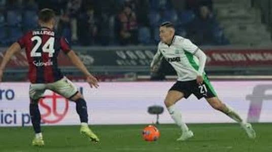 sassuolo_vs_bologna_gol_cepat_dallinga_bawa_bologna_unggul_10_di_babak_pertama