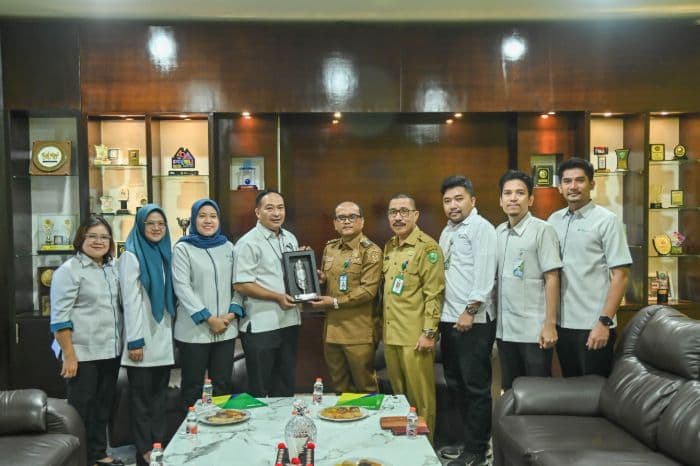 temui_wali_kota_padangsidimpuan_bpjs_ketenagakerjaan_bahas_capaian_ucj