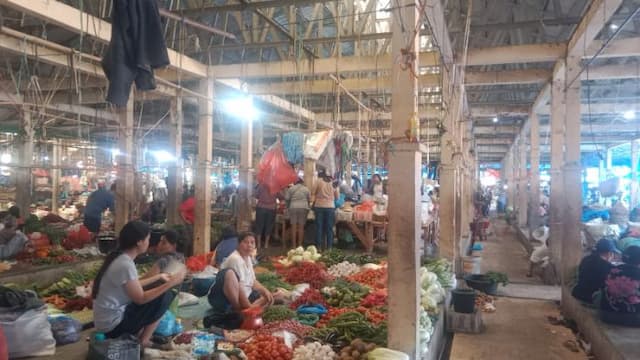 harga_bahan_pokok_di_pangururan_fluktuatif_udang_dan_jeruk_naik
