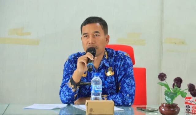 pemkab_samosir_terapkan_wfh_asn_setiap_rabu_pelayanan_publik_tetap_normal