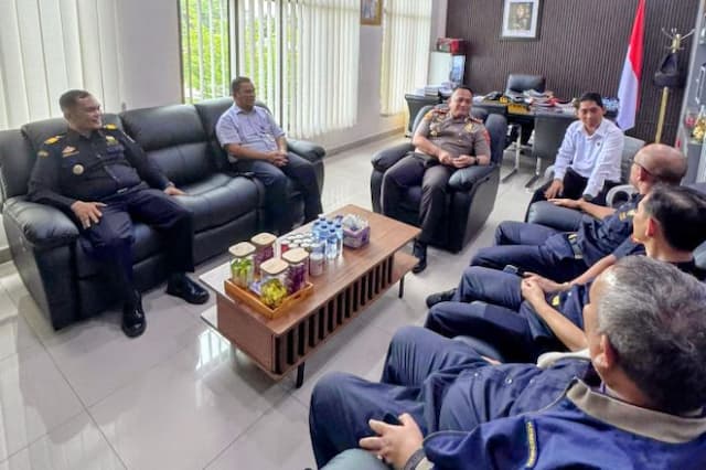 polres_batu_barabea_cukai_tingkatkan_pengawasan_barang_ilegal_di_selat_malaka