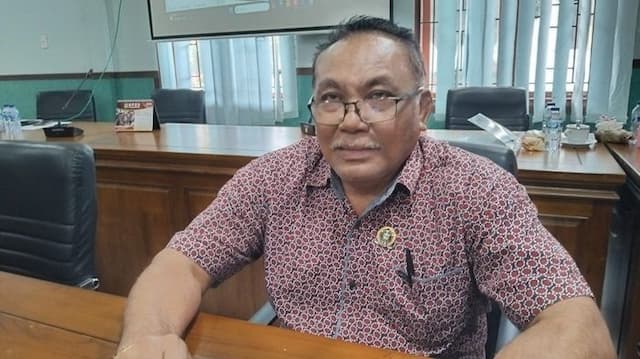 rapat_lkpj_pansus_dprd_siantar_tertutup_transparansi_dipertanyakan