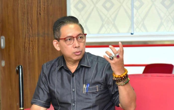 wong_chun_sen_desak_polsek_sunggal_tangkap_pelaku_pembacokan_warga_medan