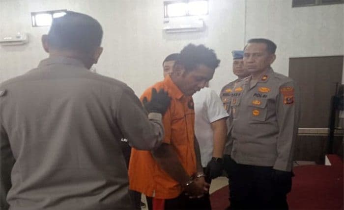 dpo_kasus_pembakaran_dua_sepeda_motor_polisi_di_belawan_berhasil_ditangkap