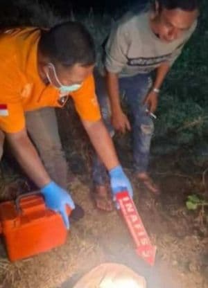 mayat_bayi_ditemukan_dalam_plastik_di_perkebunan_sawit_labuhanbatu