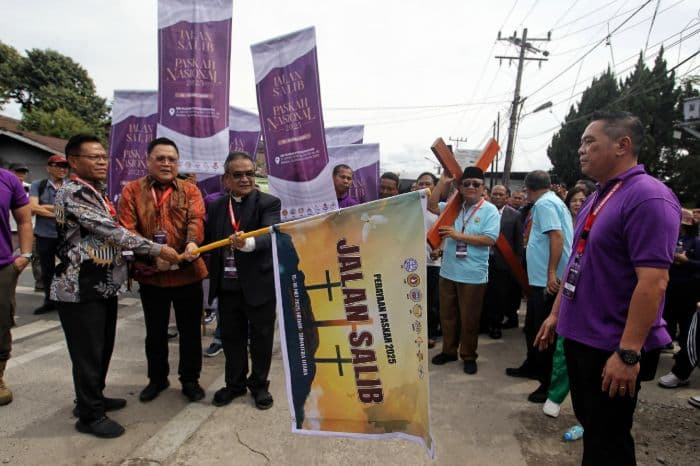 perayaan_jalan_salib_nasional_di_medan