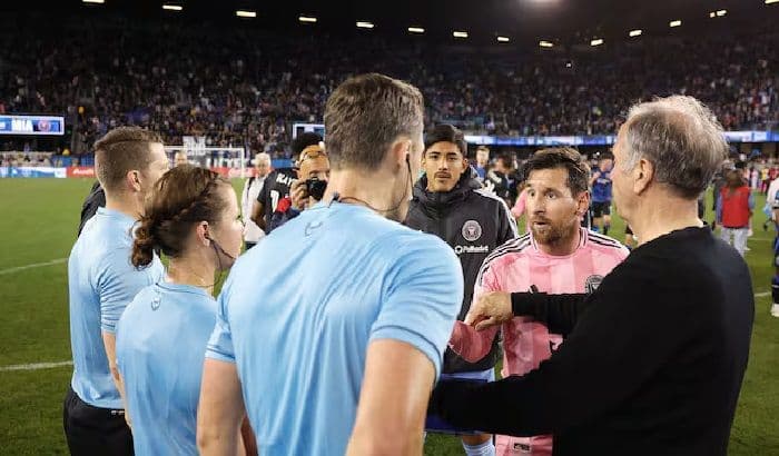 sj_earthquakes_vs_inter_miami_33_messi_frustrasi_nyaris_kartu_merah