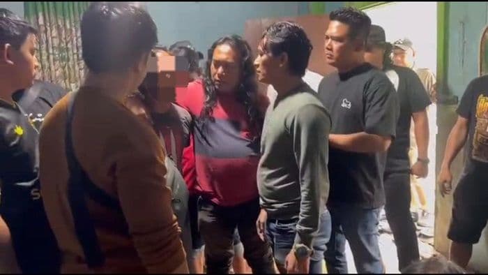begal_angkot_morina_81_ditangkap_di_kebun_sawit_jambi_sempat_dilumpuhkan_polisi
