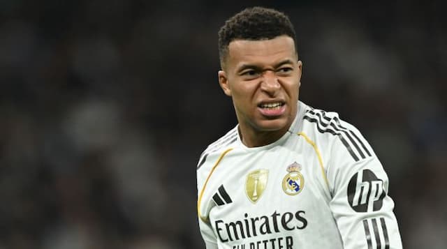 kylian_mbappe_disoraki_suporter_real_madrid