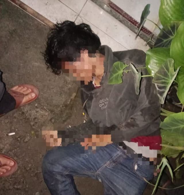 nyaris_diamuk_massa_terduga_maling_di_depan_perumahan_eva_regency_siantar_diringkus_polisi