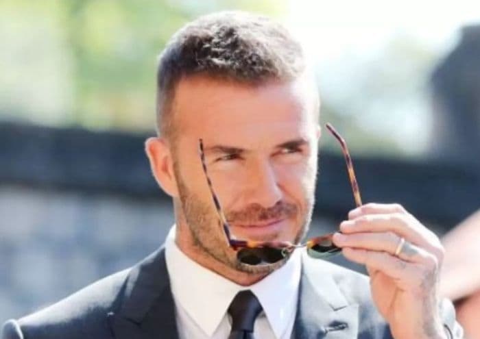 legenda_sepak_bola_david_beckham_sandang_gelar_sir_dari_kerajaan_inggris