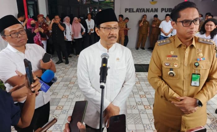 gus_ipul_tegaskan_sekolah_rakyat_tak_pernah_buka_pendaftaran_cari_siswa_melalui_dtsen_