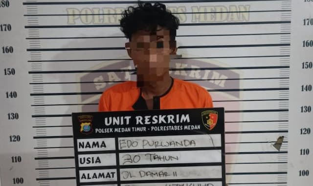 pria_pengangguran_di_medan_dihajar_massa_setelah_kedapatan_curi_kabel_