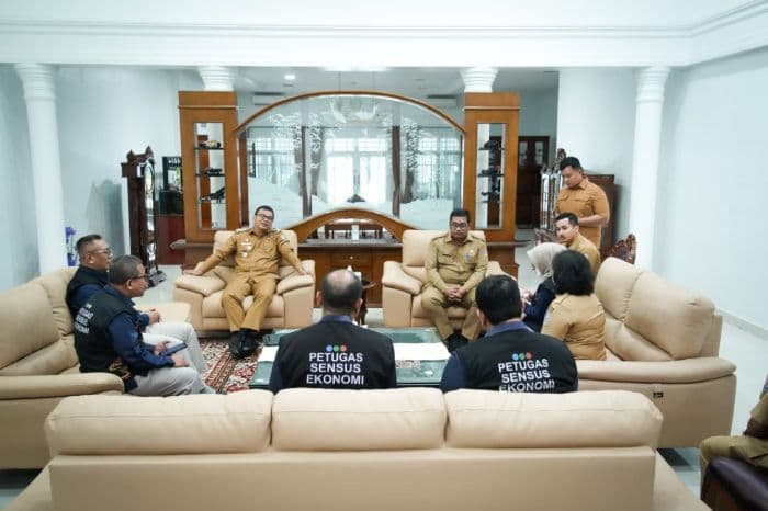 sensus_ekonomi_2026_di_deli_serdang_dimulai_dari_pendataan_bupati