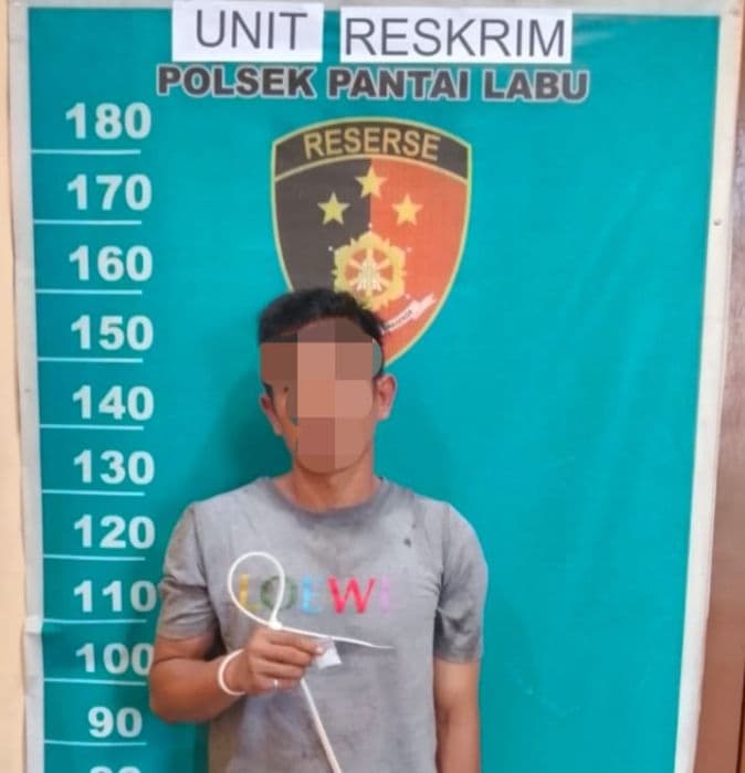 simpan_sabu_pria_di_pantai_labu_dilaporkan_warga_ke_polisi