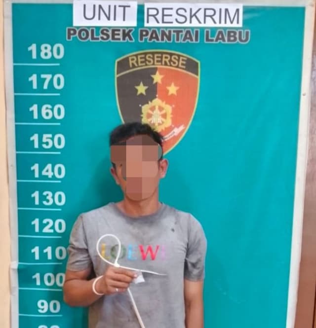 simpan_sabu_pria_di_pantai_labu_dilaporkan_warga_ke_polisi