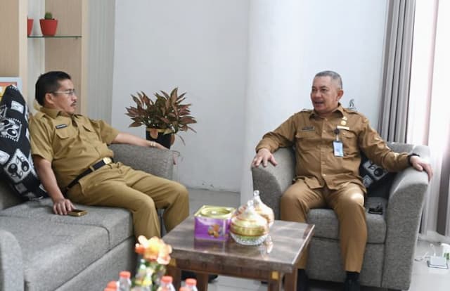 inspektorat_sumut_opd_pertama_disambangi_sekda_togap_simangunsong