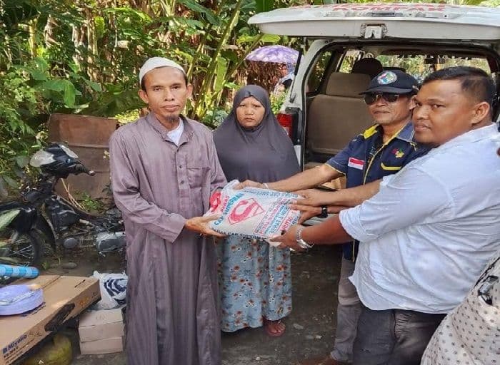kompak_langkat_salurkan_bantuan_untuk_korban_kebakaran_di_bahorok