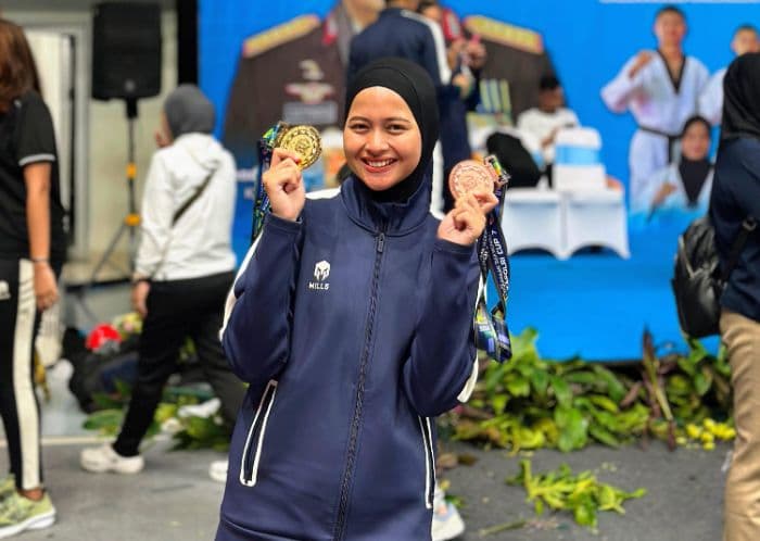 briptu_putri_rusdayani_polwan_polres_batu_bara_sabet_medali_emas_taekwondo_kapolri_cup_7