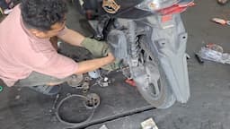 harga_oli_kendaraan_di_medan_naik_hingga_15_persen_pengendara_dan_bengkel_samasama_mengeluh