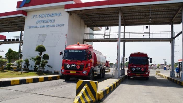 pertamina_percepat_distribusi_bbm_operasikan_fuel_terminal_24_jam