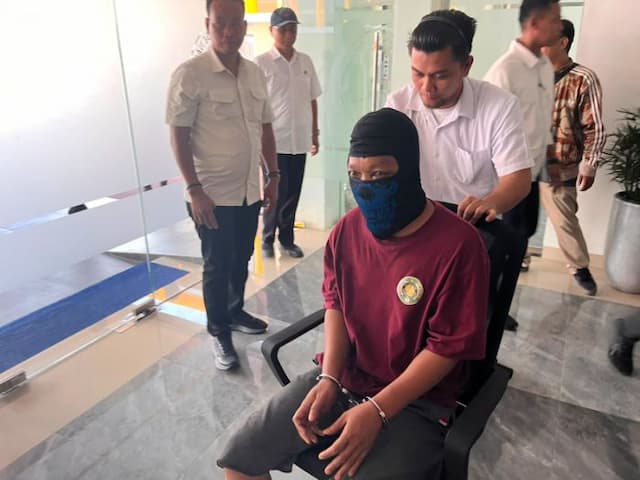 sempat_kabur_saat_digerebek_pengedar_narkoba_apeng_ditangkap_polda_sumut_di_riau