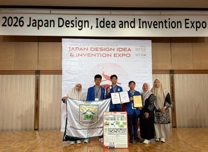 siswa_smp_it_plus_annur_medan_raih_medali_perunggu_di_jepang_berkat_robot_ai_pemilah_sampah