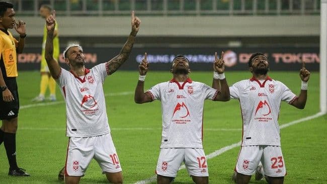 drama_gol_bunuh_diri_malut_united_tahan_imbang_bali_united_33_di_kie_raha