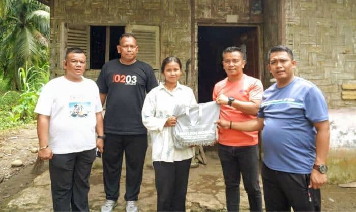 sambut_hut_ke80_ri_lapas_narkotika_langkat_bagikan_sembako_untuk_warga
