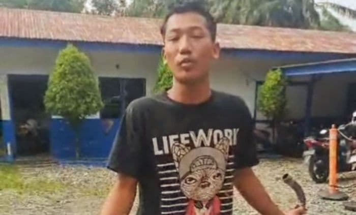 viral_pemotor_jatuh_saat_razia_di_langkat_ini_penjelasan_polisi_dan_pengendara_