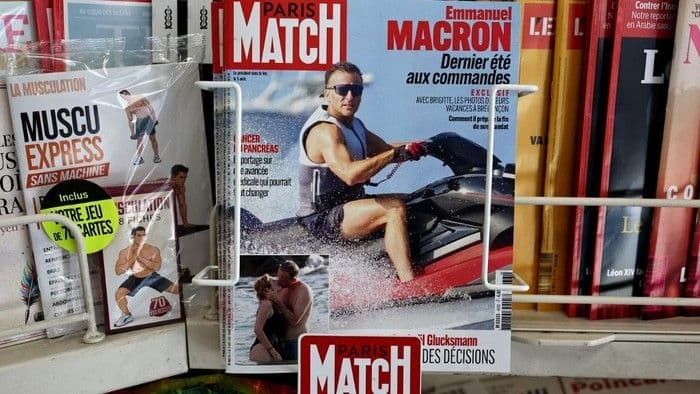 macron_dikecam_gegara_foto_naik_jet_ski_saat_prancis_dilanda_kebakaran_