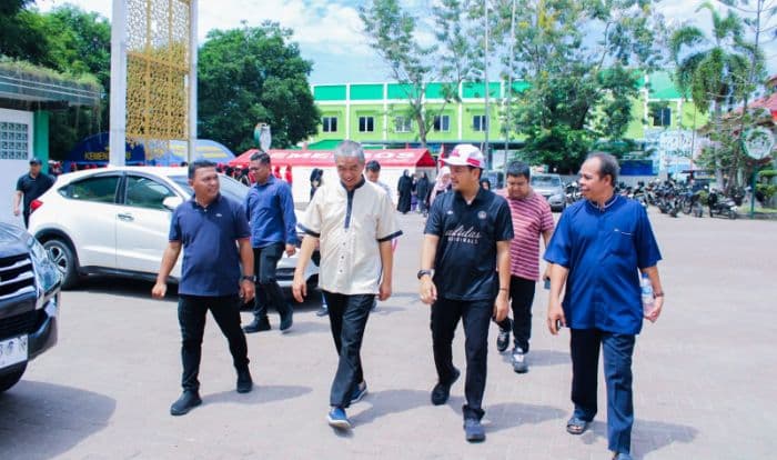 wali_kota_tebing_tinggi_ajak_warga_meriahkan_rangkaian_kegiatan_hut_ke81_ri_