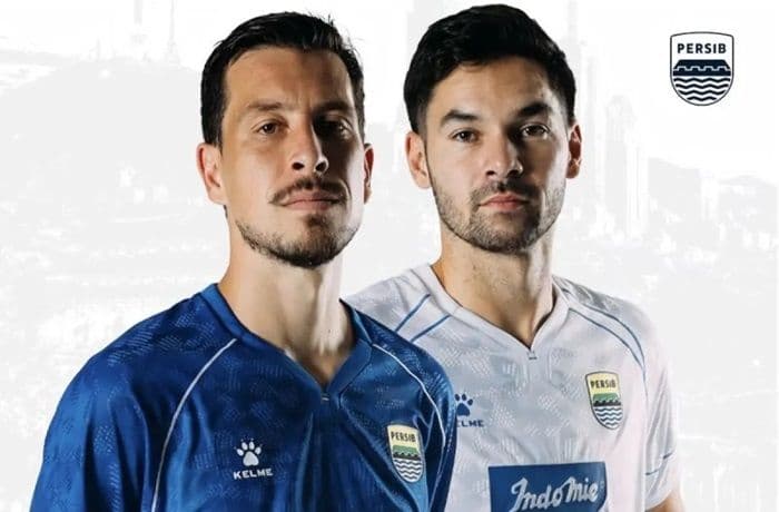 bukan_sekadar_biru_persib_rilis_jersei_khusus_acl_two_dengan_misi_edankeun_di_asia_