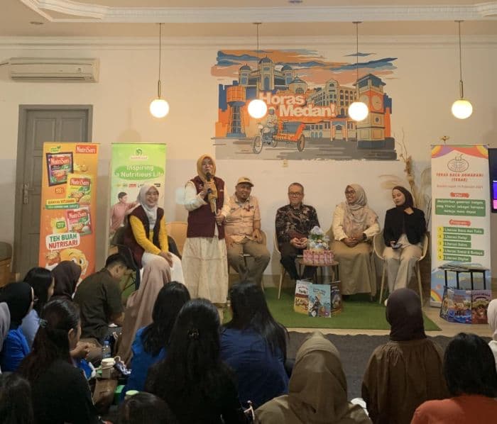 membaca_nyaring_bisa_tumbuhkan_kecintaan_anak_terhadap_buku
