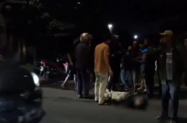 seorang_pria_diduga_terlindas_truk_di_jalan_yos_sudarso_medan